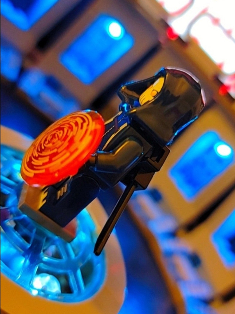 Taskmaster Minifigure Lego Compatible - Picture 2 of 8